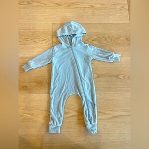 Kyte Baby light blue Onesie with hoodie and Bamboo Fabric
